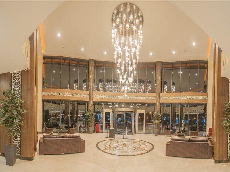 فندق مارغي أديرني المظهر الخارجي الصورة Lobby